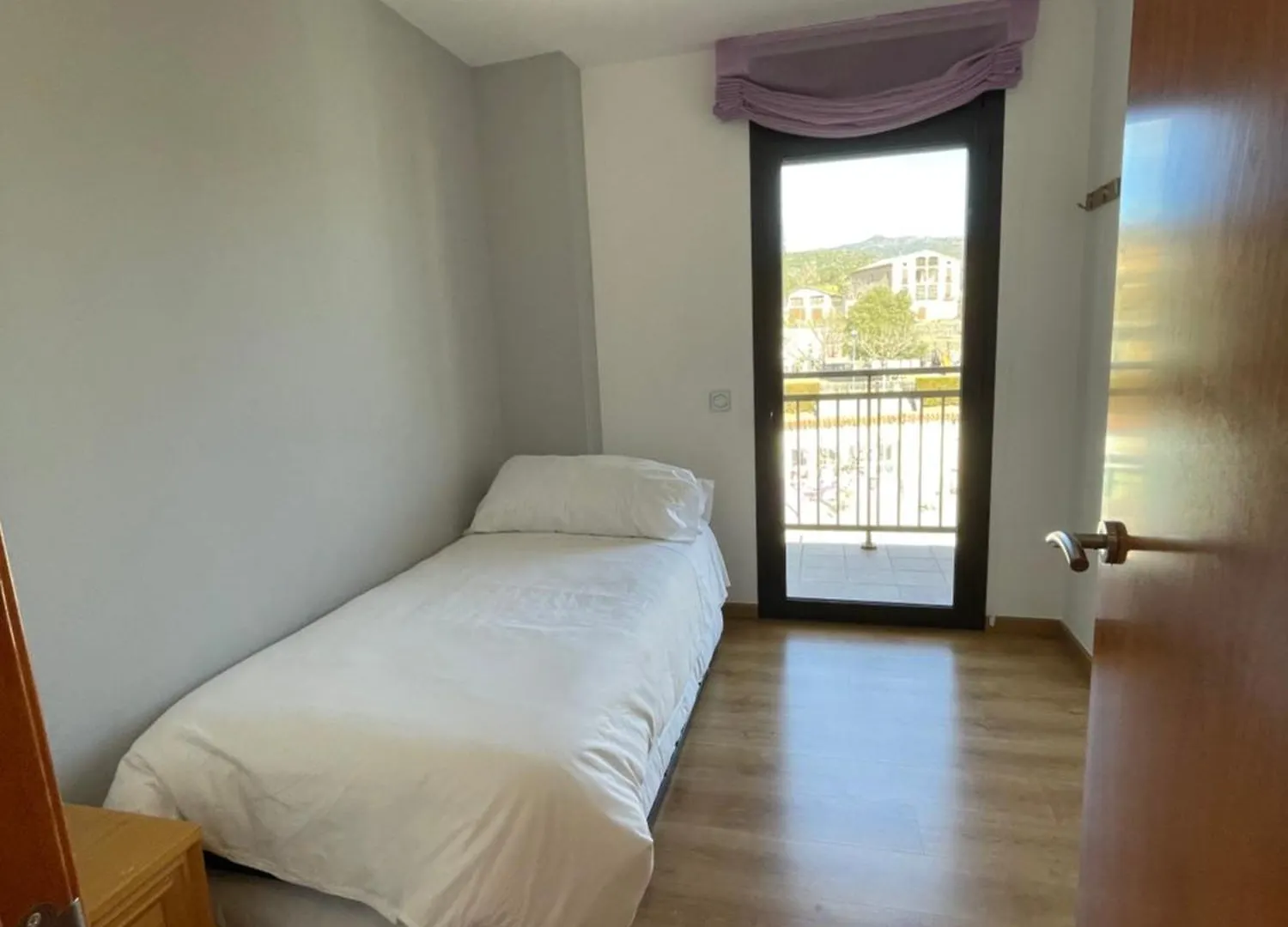 Niu Turistic Olvan 0*,  Spain